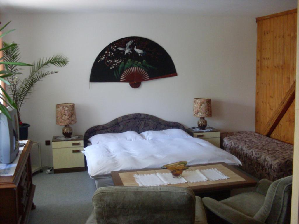Pension U Kaštanů Karlovy Vary Ruang foto
